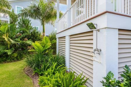 Capmar House -Huge Home & Pool Stock Island Bagian luar foto
